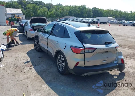 2020 Ford Escape Sel z USA, uszkodzony, nr VIN 1FMCU9H90LUA19729